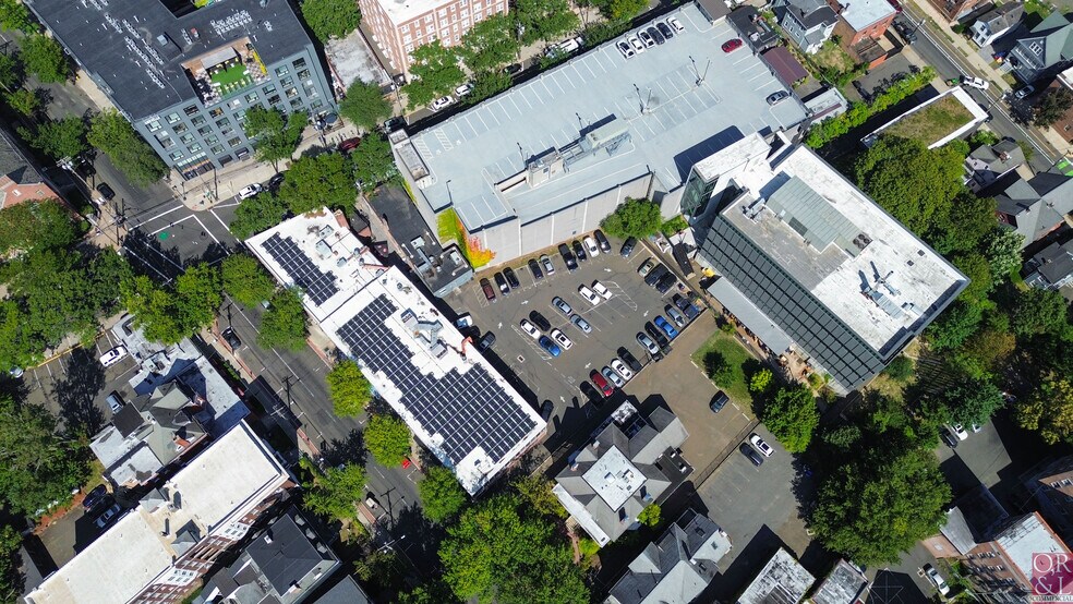 1211 Chapel St, New Haven, CT à louer - Photo de l’immeuble – Image 3 sur 11