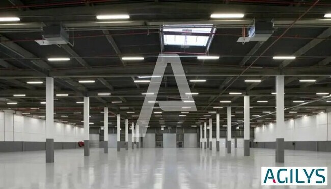 Plus de détails pour Industriel/Logistique à louer