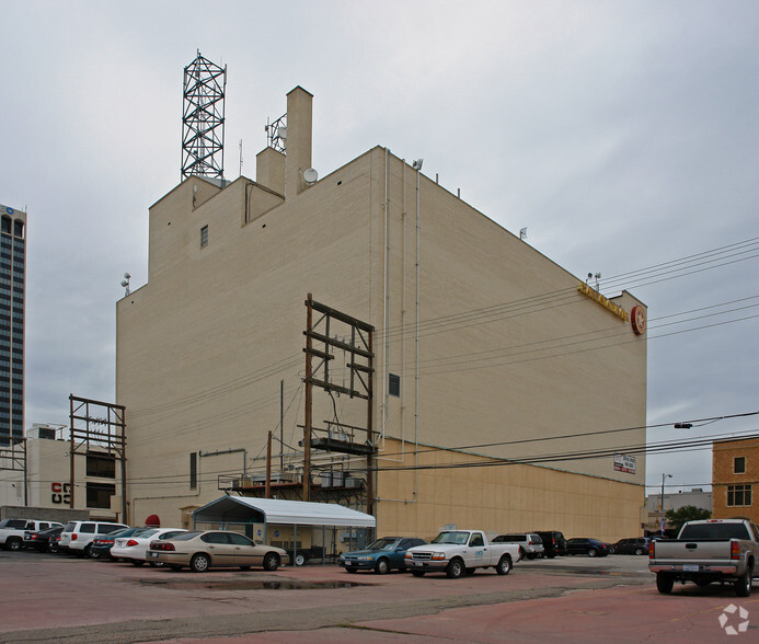 203 SW 8th Ave, Amarillo, TX à louer - Photo de l’immeuble – Image 2 sur 2