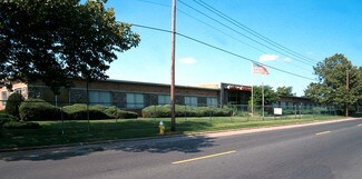 Plus de détails pour 505 Acorn St, Deer Park, NY - Industriel/Logistique à louer