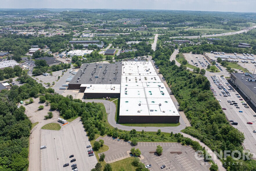 150 Thorn Hill Rd, Warrendale, PA à louer - Aérien – Image 2 sur 10