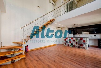 Plus de détails pour Bureau à vendre