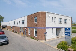 Plus de détails pour 25 Rue Gince, Saint-Laurent, QC - Bureau à louer