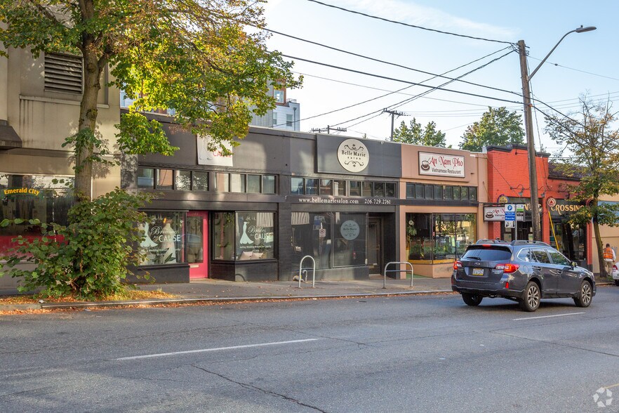 6512 Roosevelt Way, Seattle, WA à louer - Photo de l’immeuble – Image 3 sur 3