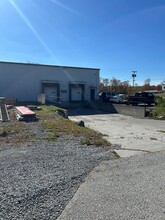 334 Industrial Park Rd, Bluefield, VA à louer Photo de l’immeuble– Image 2 sur 16