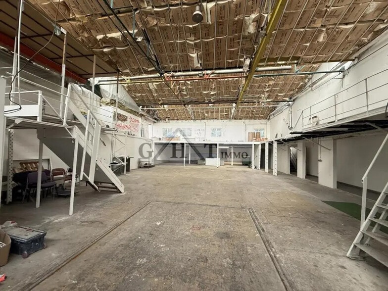 Industriel/Logistique dans Montreuil à vendre - Photo de l’immeuble – Image 1 sur 9