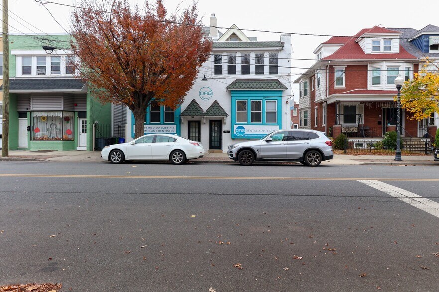 535 Monmouth St, Gloucester City, NJ à louer - Photo de l’immeuble – Image 2 sur 21