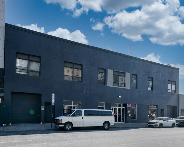 3522 Webster Ave, Bronx, NY à louer - Photo de l’immeuble – Image 1 sur 1