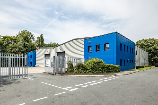 Plus de détails pour Bird Hall Ln, Stockport - Industriel/Logistique à louer