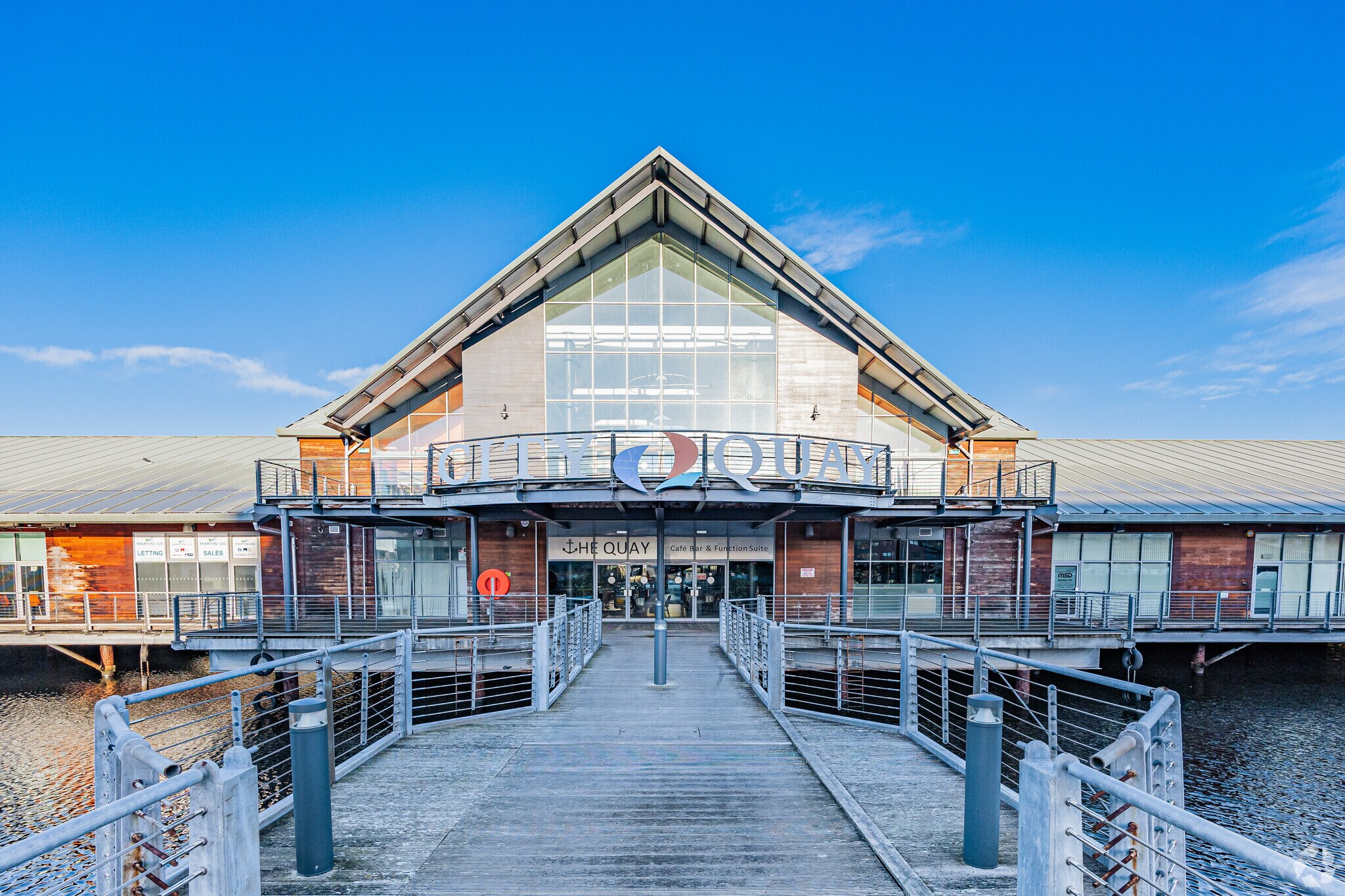 14-24 Camperdown St, Dundee à louer Photo principale– Image 1 sur 11