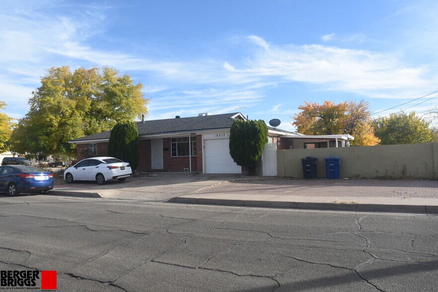 Multi-Famly and Single-Family Investment portefeuille de 4 biens à vendre sur LoopNet.fr - Photo de l’immeuble – Image 2 sur 15