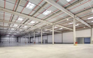 Plus de détails pour Industriel/Logistique à louer
