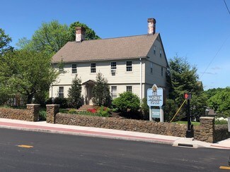 Plus de détails pour 4 Main St, Farmington, CT - Coworking à louer