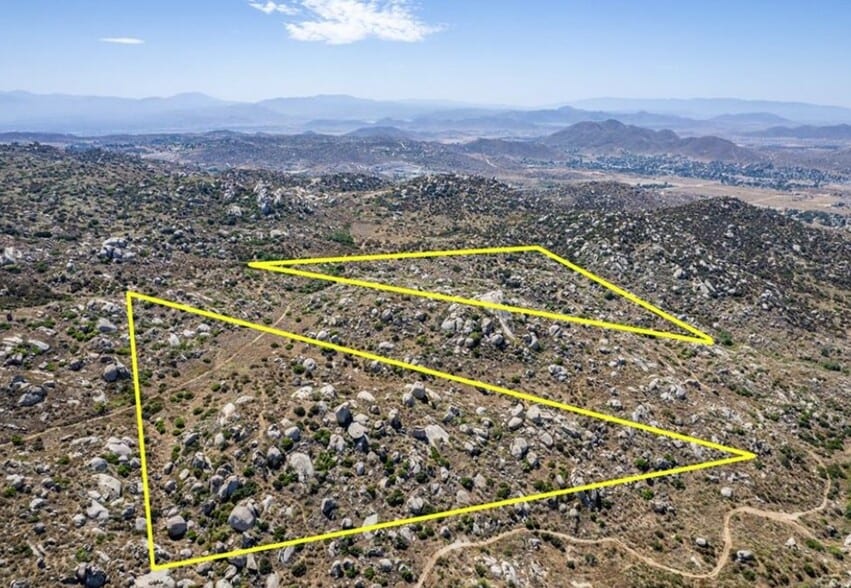 0 Gunther Rd, Homeland, CA à vendre - Photo principale – Image 1 sur 22