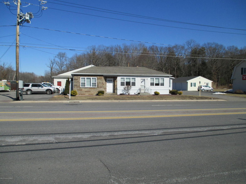317 N Hunter Hwy, Drums, PA à louer - Photo de l’immeuble – Image 1 sur 3