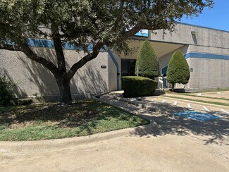 Plus de détails pour 2001 108th St, Grand Prairie, TX - Local d'activités à louer