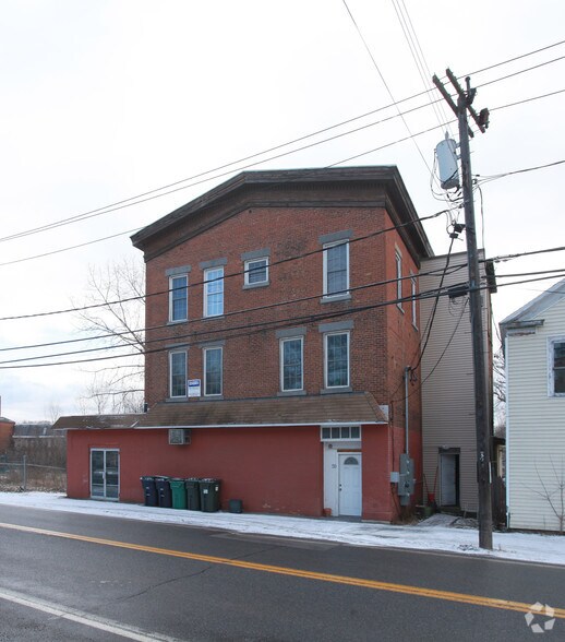 50 Gates Ave, Schuylerville, NY à vendre - Photo de l’immeuble – Image 2 sur 28