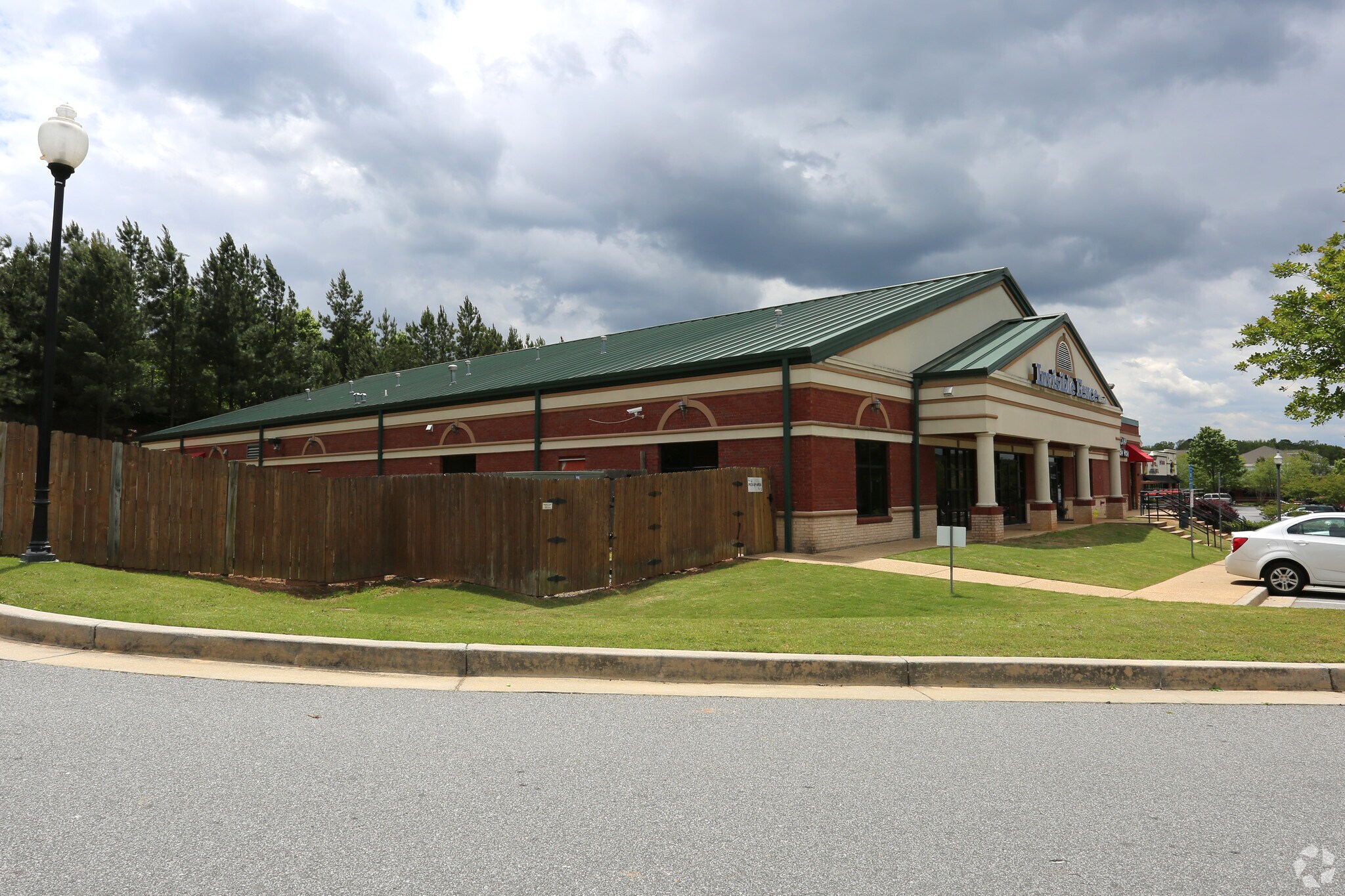 12916 Highway 92, Woodstock, GA à louer Photo principale– Image 1 sur 36
