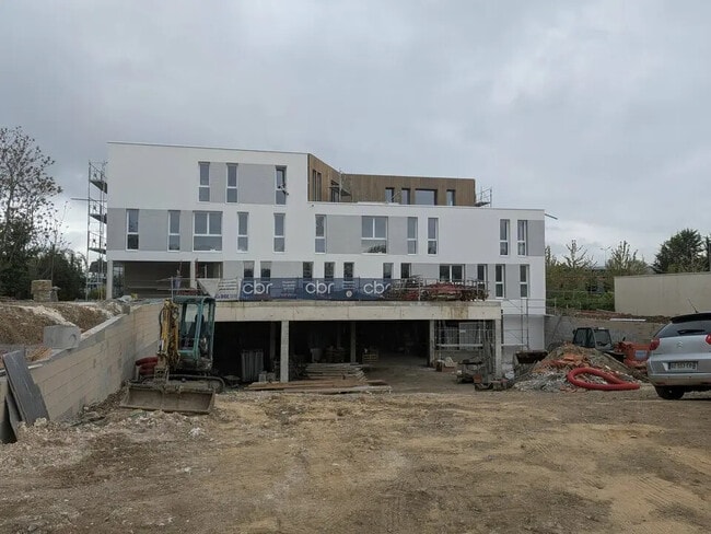 Plus de détails pour Local d’activités à vendre