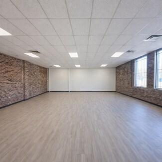 Plus de détails pour 824 Ralph David Abernathy Blvd, Atlanta, GA - Bureau/Local commercial, Local commercial à louer