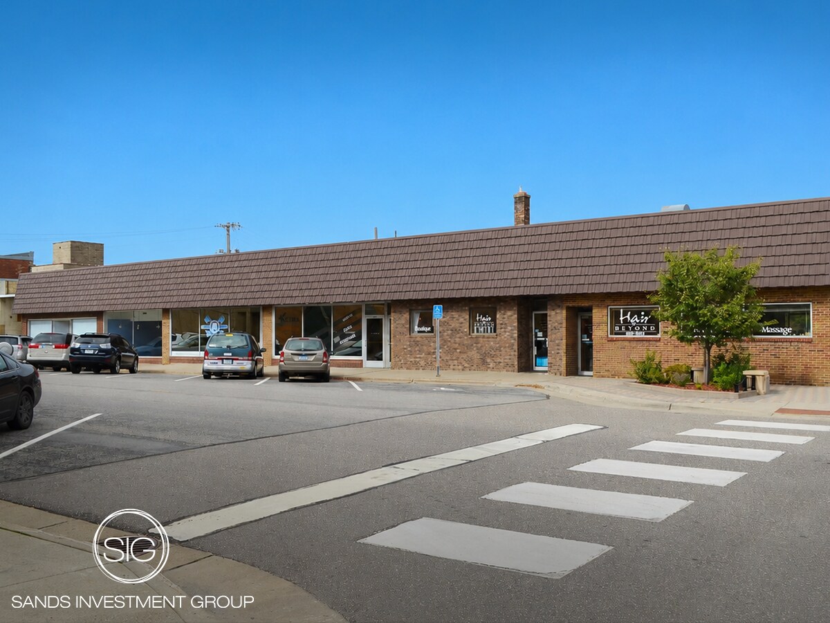 613-623 Maple St, Brainerd, MN à vendre Photo de l’immeuble– Image 1 sur 4