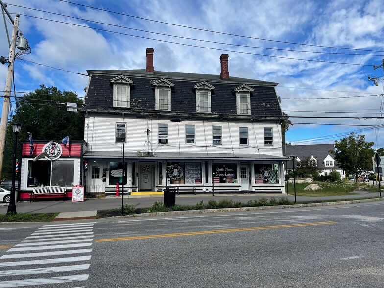 4 Main St, Goffstown, NH à louer - Photo de l’immeuble – Image 2 sur 16