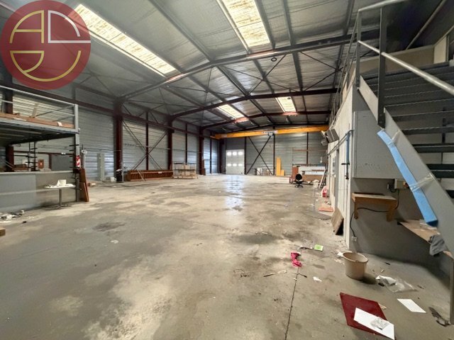 Plus de détails pour Industriel/Logistique à vendre