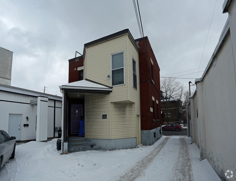 790 Bronson Ave, Ottawa, ON à louer - Photo de l’immeuble – Image 2 sur 2