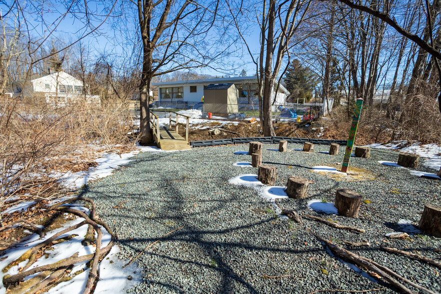 74 Jacksonville Rd, Towaco, NJ à vendre - Photo de l’immeuble – Image 3 sur 26