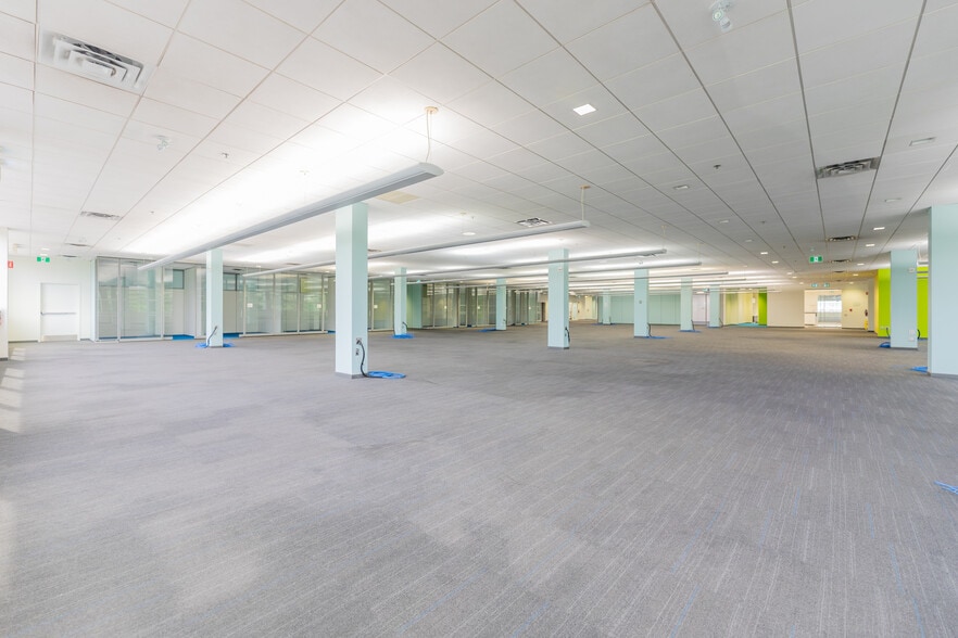 3450 Harvester Rd, Burlington, ON à louer - Numérisation 3D Matterport – Image 2 sur 36