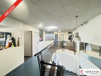 Plus de détails pour Bureau à vendre
