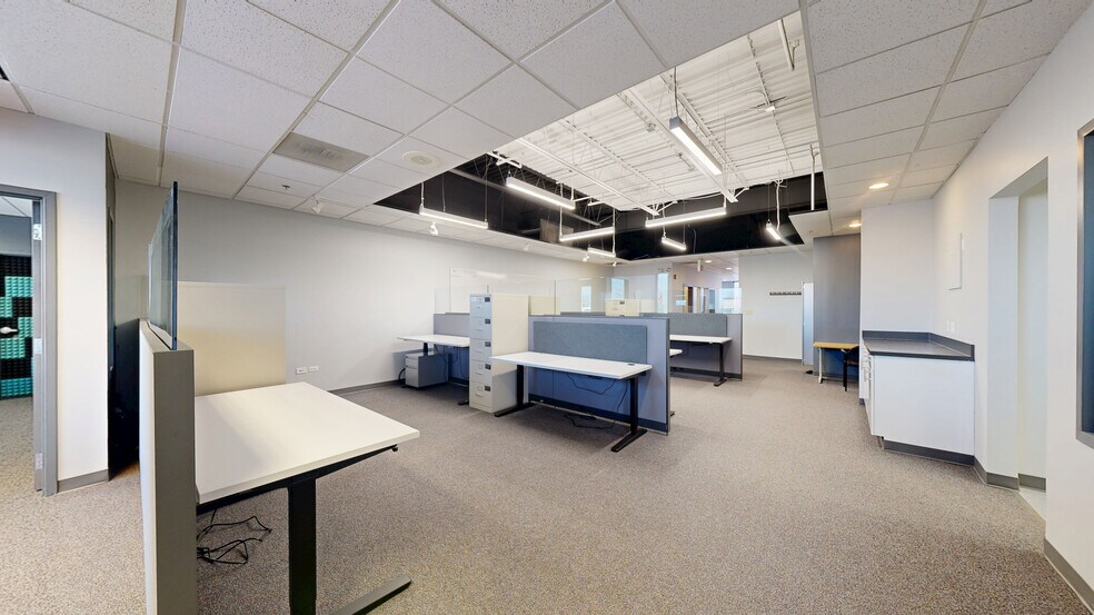 3805 E Main St, St Charles, IL à louer - Numérisation 3D Matterport – Image 2 sur 4