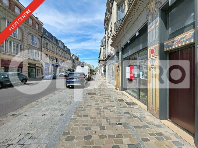 Plus de détails pour Local commercial à vendre