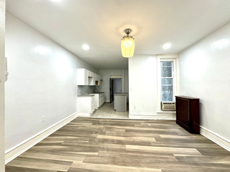 3802 W Girard Ave, Philadelphia, PA à vendre - Photo de l’immeuble – Image 3 sur 9