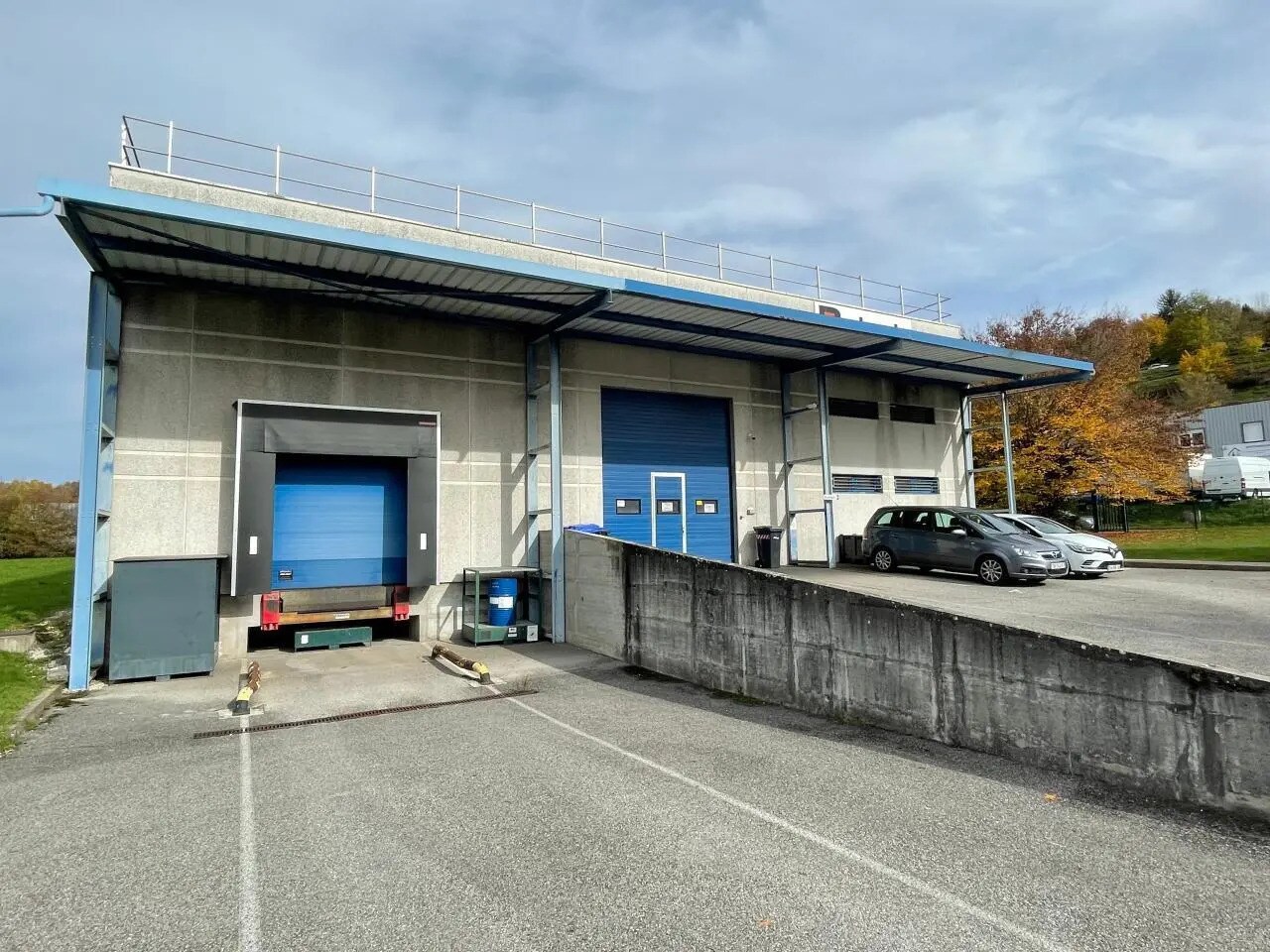 Local d'activités dans Villaz à vendre Photo principale– Image 1 sur 10