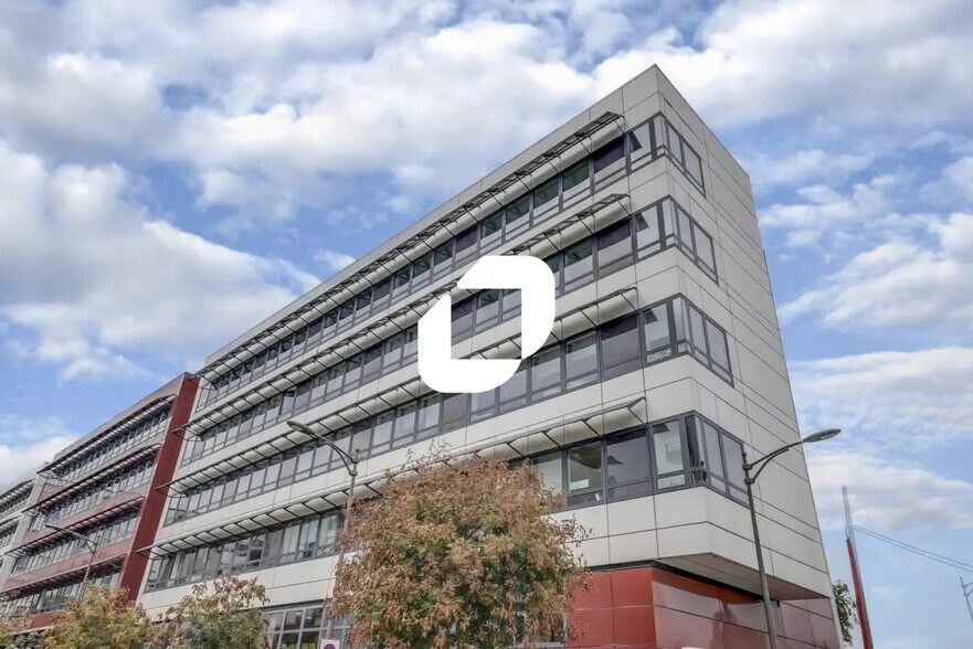 Bureau dans Rosny-sous-Bois à louer - Photo de l’immeuble – Image 1 sur 13