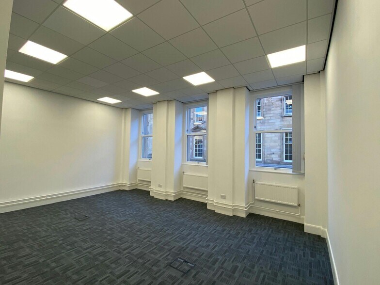 16-18 Shakespeare St, Newcastle Upon Tyne à louer - Photo de l’immeuble – Image 3 sur 11