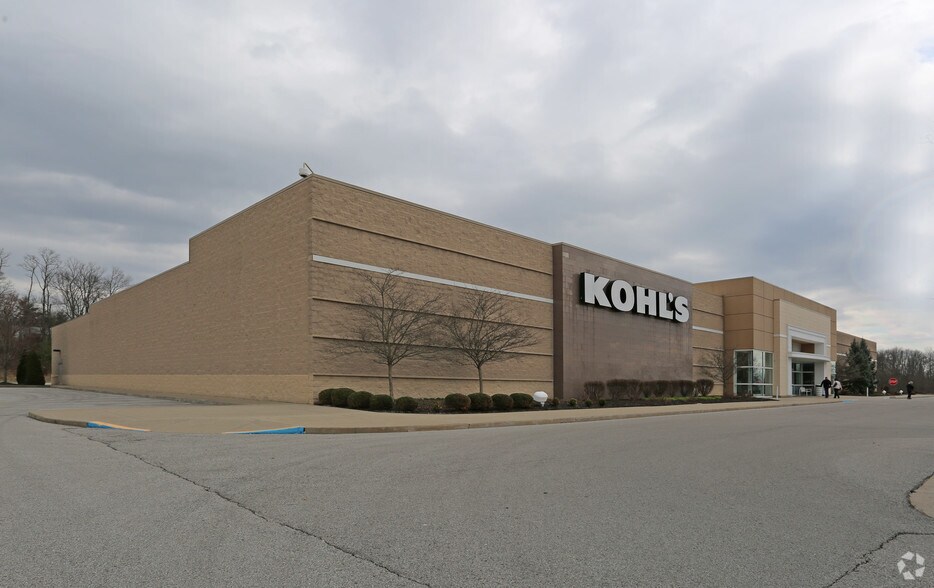 625-635 Chestnut Dr, Walton, KY à louer - Photo principale – Image 3 sur 13