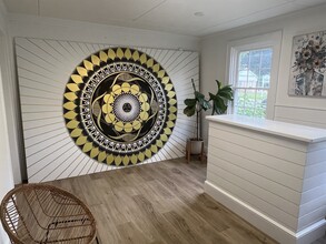 155 Greenwood Ave, Bethel, CT à louer Photo intérieure– Image 2 sur 16