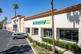 Plus de détails pour 940-970 Lakes Dr, West Covina, CA - Local commercial à louer