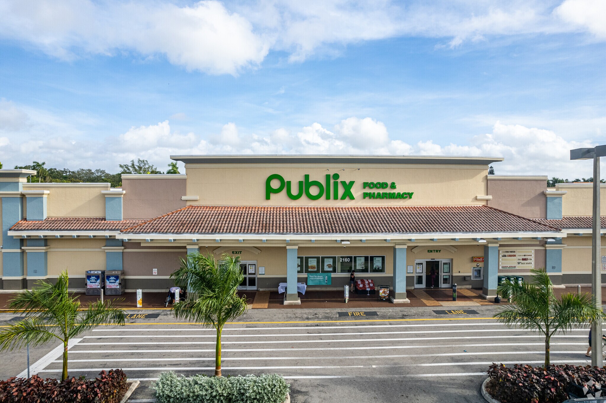 2059-2160 McGregor Blvd, Fort Myers, FL à louer Photo principale– Image 1 sur 14