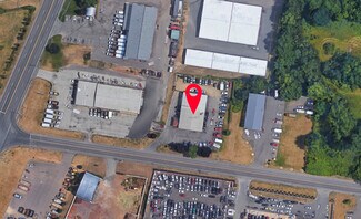 Plus de détails pour 15 King Spring Rd, Windsor Locks, CT - Local commercial à vendre