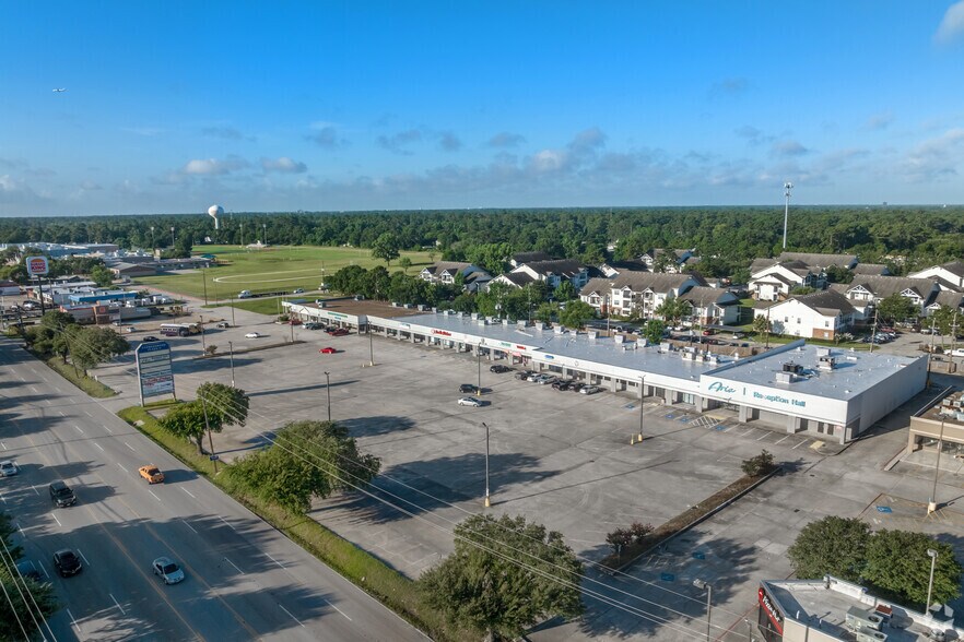 18311-18433 Kuykendahl Rd, Spring, TX à louer - Photo de l’immeuble – Image 1 sur 9