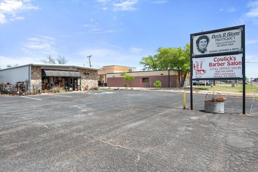 1926 W Lockwood St, Tahoka, TX à vendre - Photo de l’immeuble – Image 1 sur 4