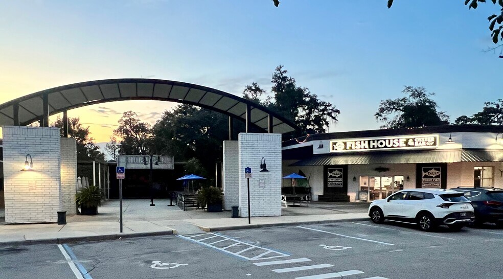 6800 Thomasville Rd, Tallahassee, FL à vendre - Photo de l’immeuble – Image 3 sur 16