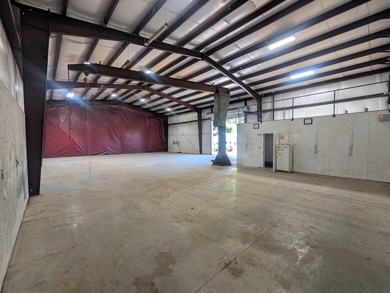 714 Durell Rd SE, Tumwater, WA à louer - Photo de l’immeuble – Image 2 sur 8