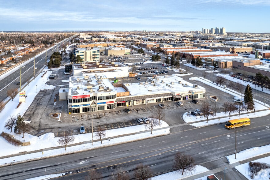 28 Roytec Rd, Vaughan, ON à louer - Aérien – Image 3 sur 3