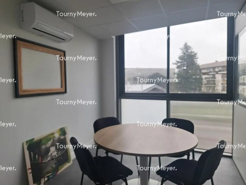 Bureau dans Talence à louer - Photo de l’immeuble – Image 3 sur 7