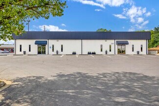 Plus de détails pour 589 Bessemer Super Hwy, Midfield, AL - Local commercial à vendre