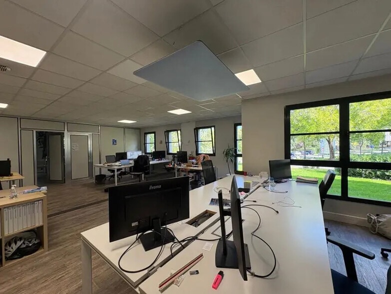 Bureau dans Saint-Herblain à louer - Photo intérieure – Image 3 sur 8